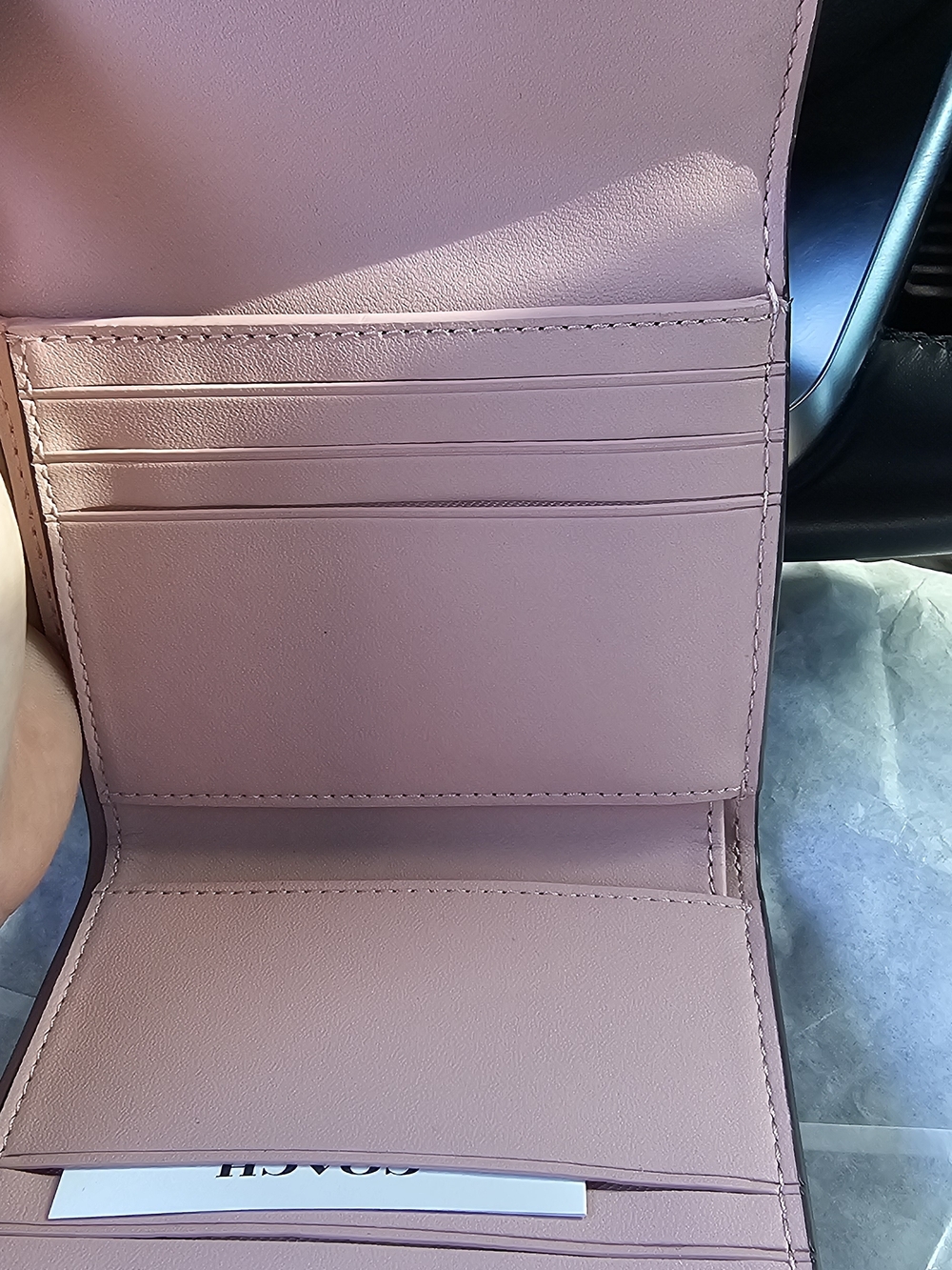 Coach Wallet - Picture 4 of 4